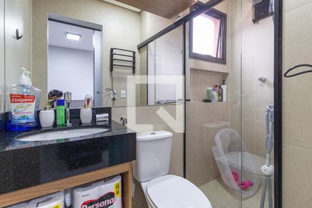 Banheiro da suíte de apartamento à venda com 4 quartos, 124m² em Vila Osasco, Osasco