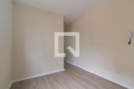Sala de apartamento para alugar com 1 quarto, 25m² em Centro, Curitiba