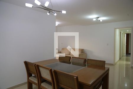 Apartamento à venda com 146m², 3 quartos e 2 vagasSala