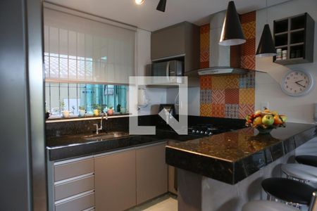 Cozinha de apartamento à venda com 3 quartos, 167m² em Santa Mônica , Belo Horizonte