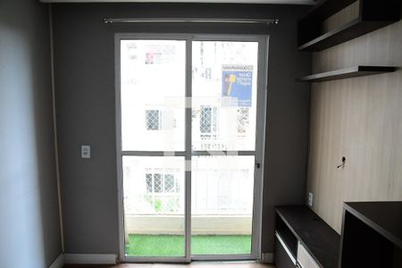 fachada de apartamento para alugar com 2 quartos, 48m² em Jardim Ísis, Cotia