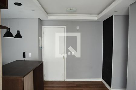 Sala de apartamento para alugar com 2 quartos, 48m² em Jardim Ísis, Cotia