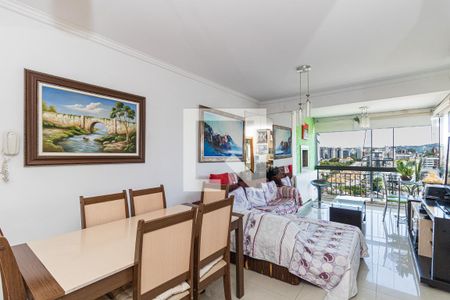 Sala de apartamento à venda com 3 quartos, 85m² em Passo da Areia, Porto Alegre