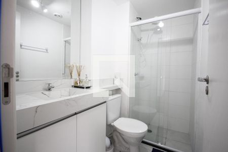 Banheiro de kitnet/studio para alugar com 1 quarto, 24m² em Sé, São Paulo