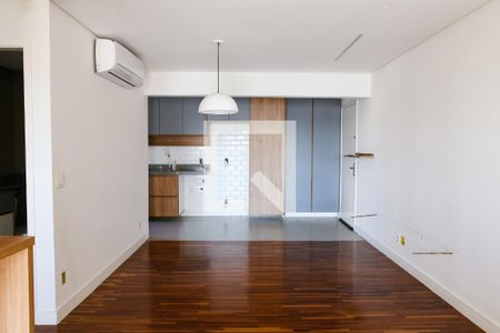 Sala de apartamento à venda com 3 quartos, 79m² em Campestre, Santo André