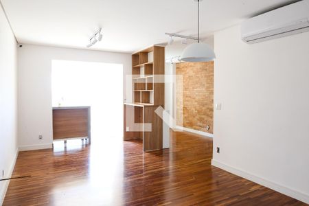 Sala de apartamento à venda com 3 quartos, 79m² em Campestre, Santo André