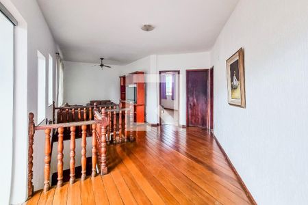Sala 3 de casa à venda com 5 quartos, 360m² em Planalto, Belo Horizonte