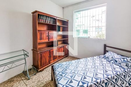 Quarto 1 de casa à venda com 5 quartos, 360m² em Planalto, Belo Horizonte