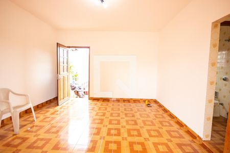 Sala/Quarto de casa para alugar com 1 quarto, 35m² em Jardim Umuarama, São Paulo