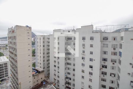 Vista da Sala de apartamento para alugar com 1 quarto, 30m² em Botafogo, Rio de Janeiro