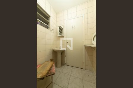 Banheiro Social de casa à venda com 1 quarto, 80m² em Vila Santo Estefano, São Paulo