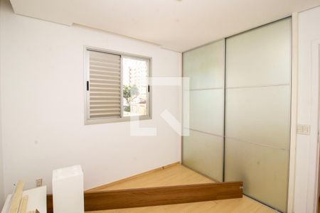 Quarto 1 de apartamento à venda com 3 quartos, 240m² em Santo Antônio, Belo Horizonte