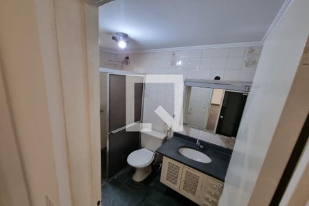 Banheiro da Suíte de apartamento para alugar com 2 quartos, 70m² em Jardim Paulista, Ribeirão Preto