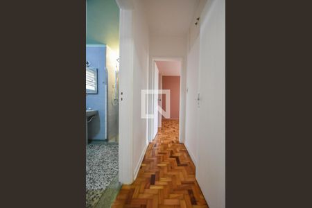 Corredor  de apartamento para alugar com 4 quartos, 160m² em Vila Cordeiro, São Paulo