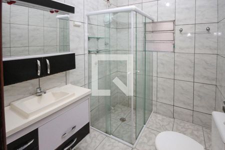 Banheiro de casa para alugar com 2 quartos, 100m² em Altos de Vila Prudente, São Paulo