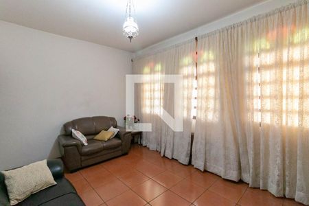 Sala de casa à venda com 3 quartos, 350m² em Vila Magnesita, Belo Horizonte