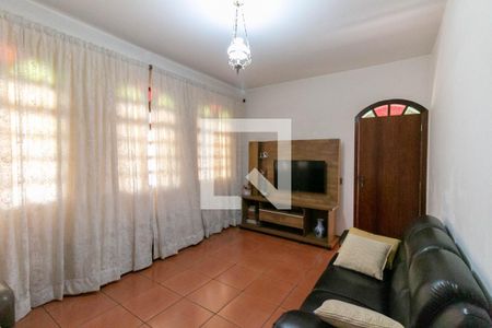 Sala de casa à venda com 3 quartos, 350m² em Vila Magnesita, Belo Horizonte