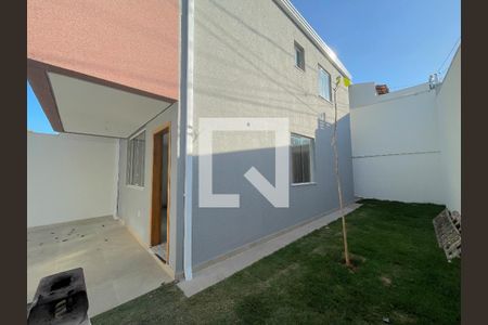 Varanda de casa à venda com 3 quartos, 185m² em Itapoã, Belo Horizonte