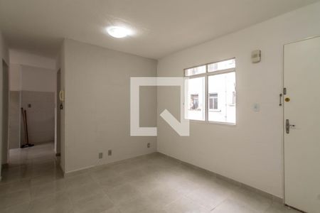 Sala de apartamento para alugar com 2 quartos, 48m² em Jardim Tranqüilidade, Guarulhos