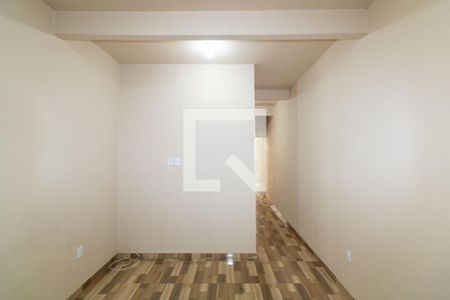 Sala de casa para alugar com 1 quarto, 40m² em Campo Grande, Rio de Janeiro