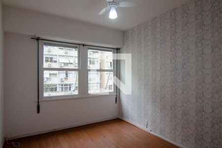 Quarto 1 de apartamento à venda com 3 quartos, 100m² em Copacabana, Rio de Janeiro