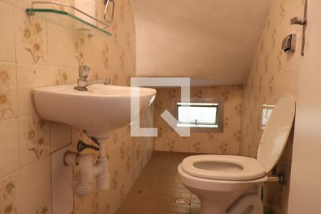 lavabo de casa à venda com 3 quartos, 200m² em Vila Paulista, São Paulo