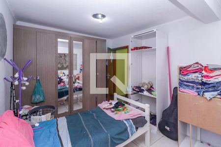 Quarto 1 de casa para alugar com 2 quartos, 60m² em Jardim Adutora, São Paulo