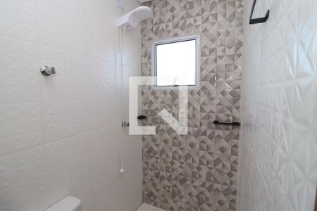 Banheiro de apartamento para alugar com 1 quarto, 32m² em Vila Esperança, São Paulo
