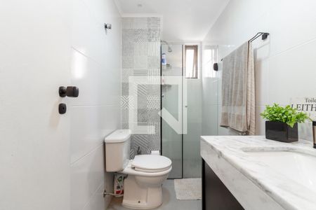 Banheiro de apartamento para alugar com 1 quarto, 40m² em Indianópolis, São Paulo