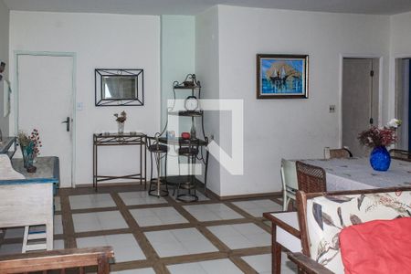 Sala de apartamento para alugar com 4 quartos, 170m² em Vila Luis Antônio, Guarujá