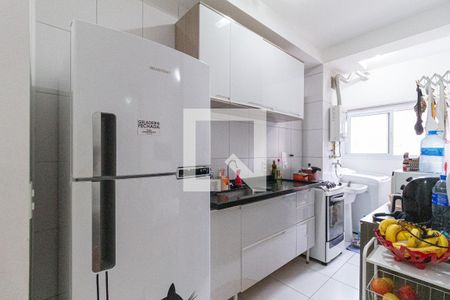 Cozinha e área de serviço de apartamento à venda com 2 quartos, 53m² em City Bussocaba, Osasco