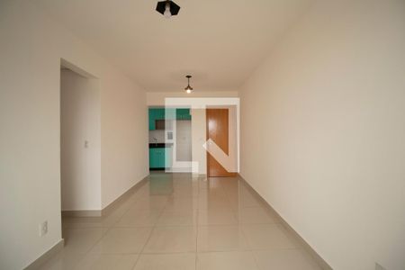 Sala de apartamento para alugar com 3 quartos, 70m² em Setor Leste Universitário, Goiânia