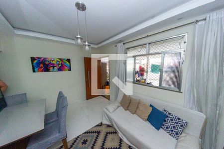 Sala de casa à venda com 2 quartos, 142m² em Irajá, Rio de Janeiro