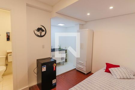 Studio - Quarto  / Cozinha de kitnet/studio para alugar com 1 quarto, 12m² em Jardim Bonfiglioli, São Paulo