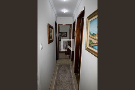 Corredor de casa para alugar com 3 quartos, 120m² em Centro, Duque de Caxias