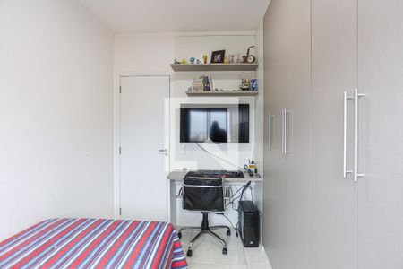 Quarto de apartamento à venda com 2 quartos, 55m² em Vila Yara, Osasco