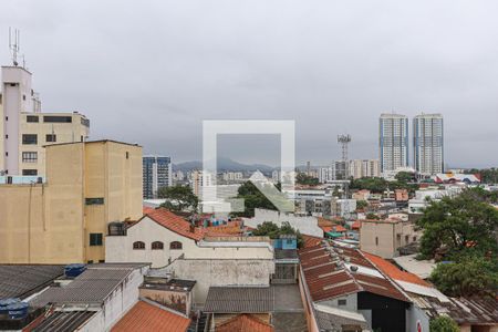 Vista de apartamento à venda com 2 quartos, 55m² em Vila Yara, Osasco