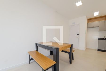 Sala de apartamento para alugar com 1 quarto, 45m² em Carvoeira, Florianópolis