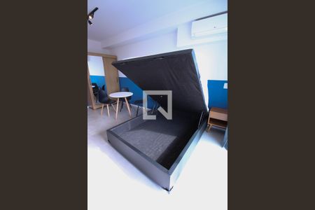 Cama box de kitnet/studio para alugar com 1 quarto, 27m² em Pinheiros, São Paulo