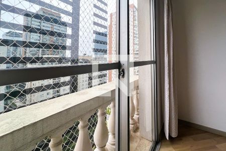 Sacada de apartamento à venda com 2 quartos, 70m² em Vila Olímpia, São Paulo