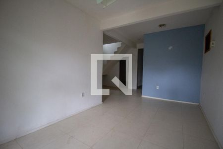 Sala de casa de condomínio à venda com 2 quartos, 200m² em Vargem Grande, Rio de Janeiro