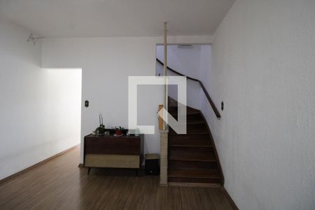 Sala 2 de casa para alugar com 2 quartos, 120m² em Vila Pompéia, São Paulo