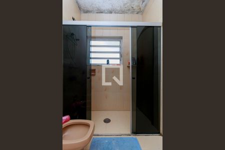 Casa à venda com 500m², 3 quartos e 4 vagas Casa à venda com 500m², 3 quartos e 4 vagasBanheiro 3