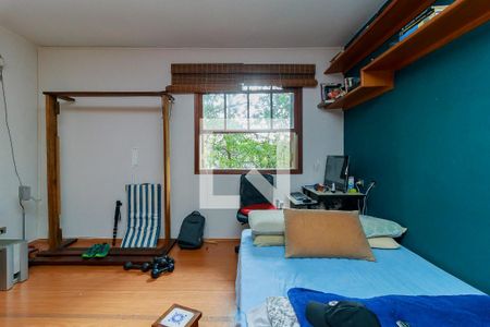 Casa à venda com 500m², 3 quartos e 4 vagas Casa à venda com 500m², 3 quartos e 4 vagasQuarto 3