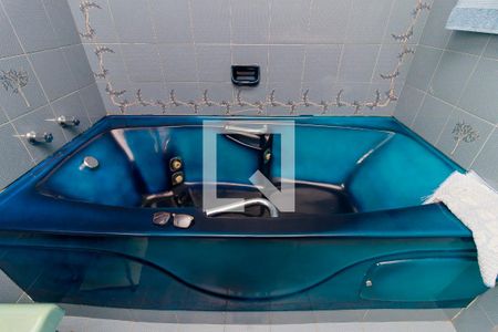 Casa à venda com 500m², 3 quartos e 4 vagas Casa à venda com 500m², 3 quartos e 4 vagasBanheiro 3