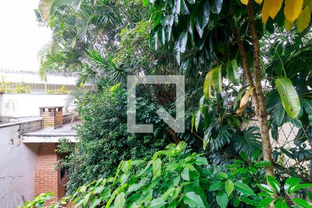 Casa à venda com 500m², 3 quartos e 4 vagas Casa à venda com 500m², 3 quartos e 4 vagasQuarto 1 - Vista