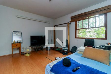 Casa à venda com 500m², 3 quartos e 4 vagas Casa à venda com 500m², 3 quartos e 4 vagasQuarto 3