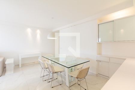 Sala de apartamento à venda com 2 quartos, 84m² em Vila Uberabinha, São Paulo