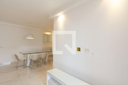 Sala de apartamento à venda com 2 quartos, 84m² em Vila Uberabinha, São Paulo