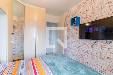 Quarto 1 de apartamento para alugar com 2 quartos, 58m² em Jardim Sabara, São Paulo